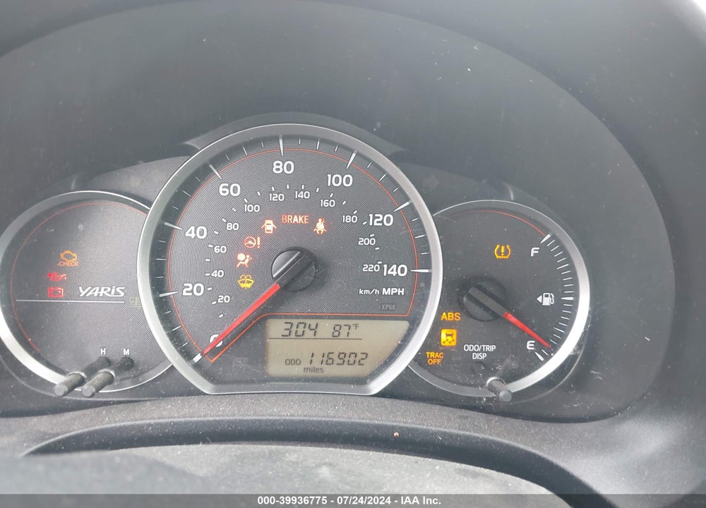 2014 TOYOTA YARIS L (TMC/CBU PLANT) VIN: JTDKTUD31ED596795