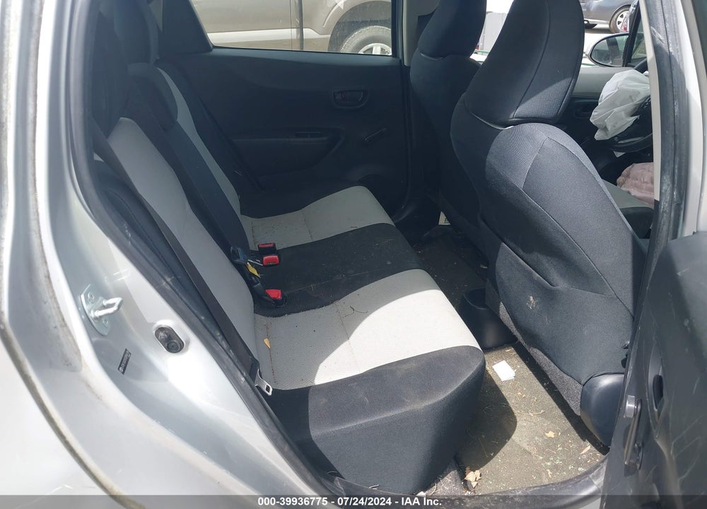 2014 TOYOTA YARIS L (TMC/CBU PLANT) VIN: JTDKTUD31ED596795