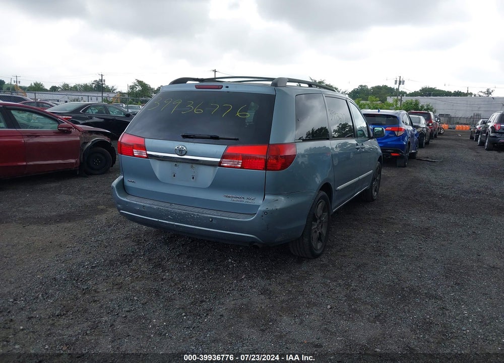 2005 TOYOTA SIENNA XLE LIMITED VIN: 5TDBA22C75S030125