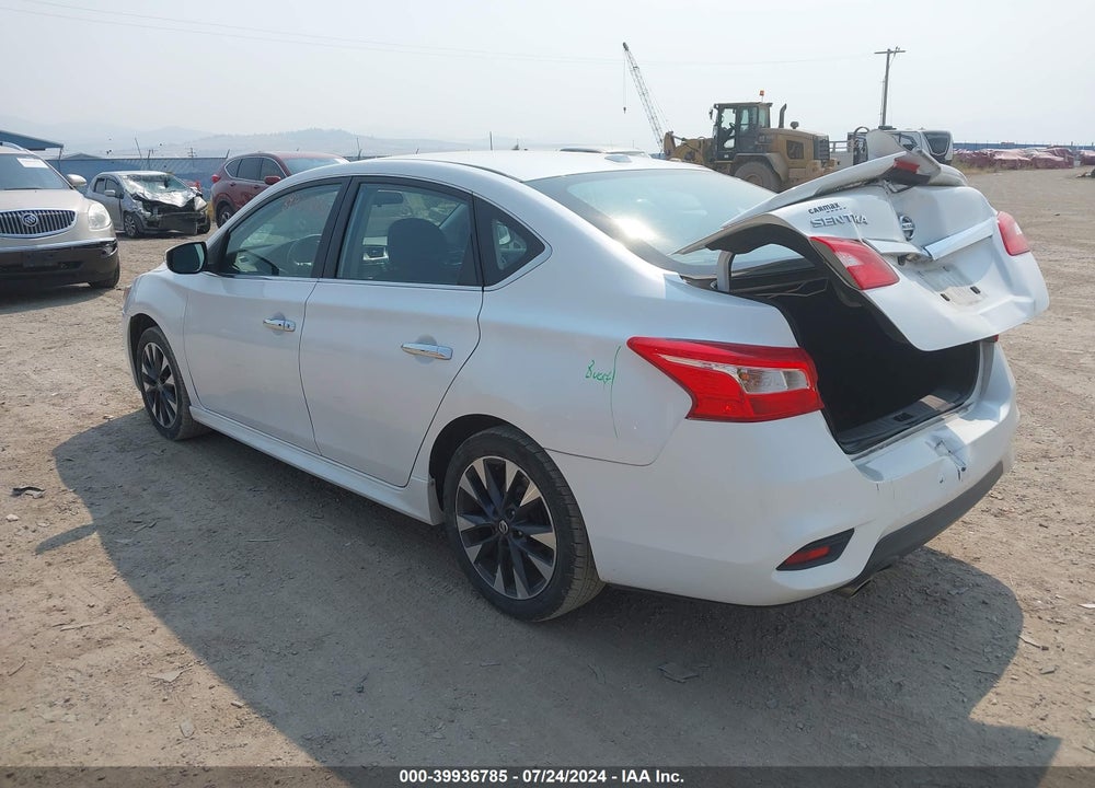 2016 NISSAN SENTRA SR VIN: 3N1AB7AP1GY256766