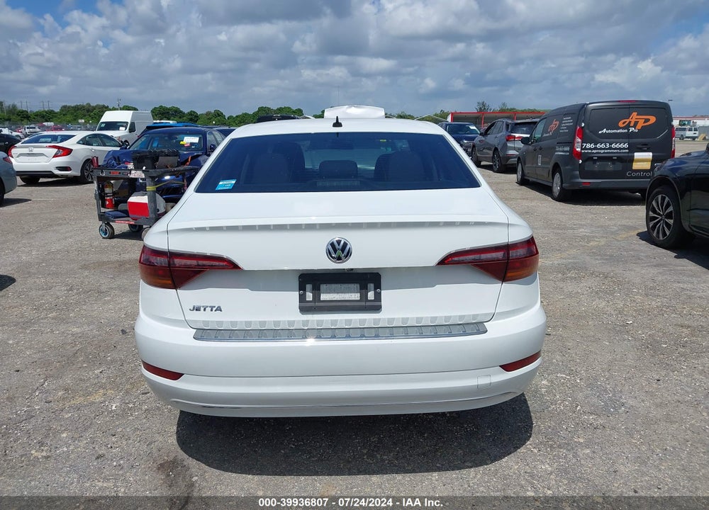 2019 VOLKSWAGEN JETTA 1.4T R-LINE/1.4T S/1.4T SE VIN: 3VWCB7BU3KM213778