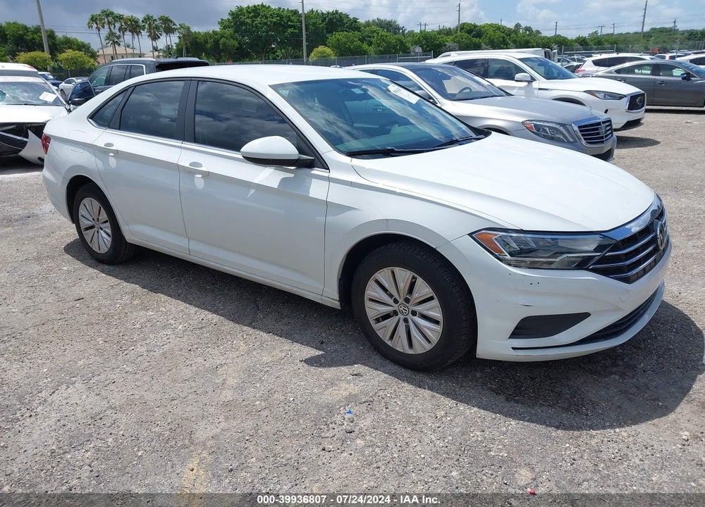 2019 VOLKSWAGEN JETTA 1.4T R-LINE/1.4T S/1.4T SE VIN: 3VWCB7BU3KM213778