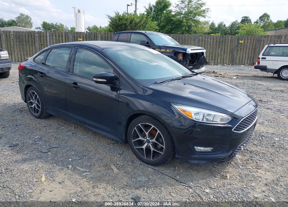 2015 FORD FOCUS SE VIN: 1FADP3F23FL304833