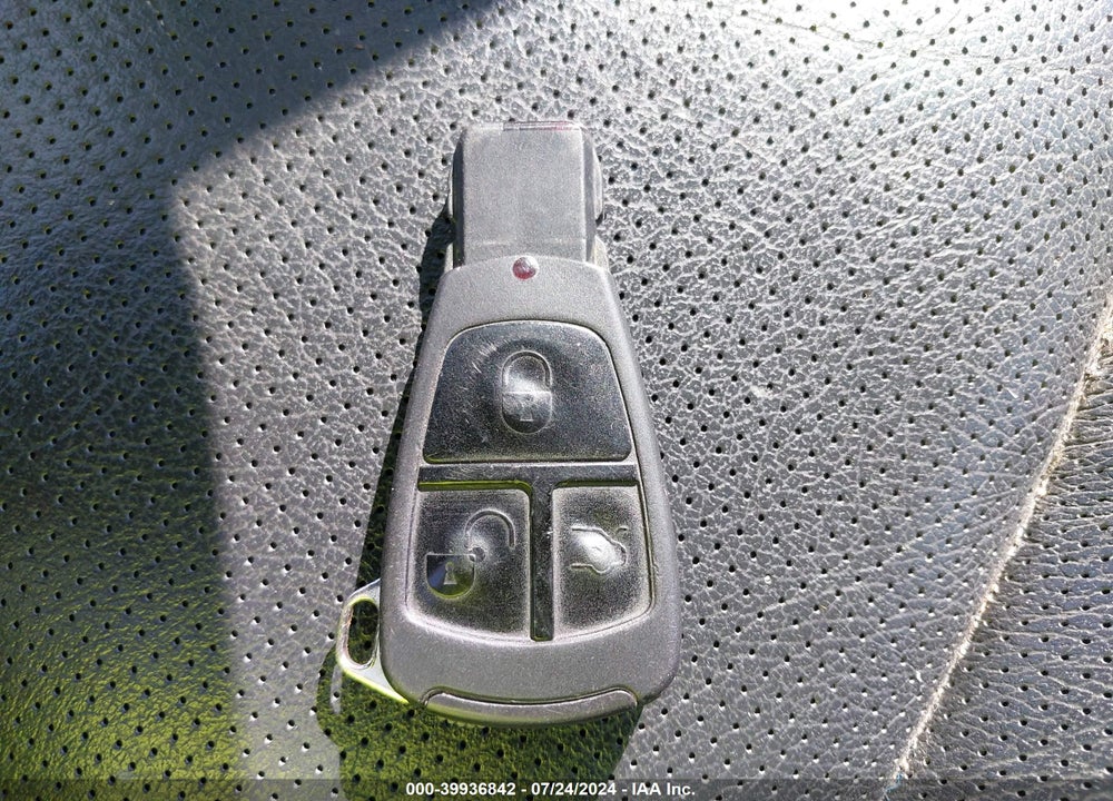 2000 MERCEDES-BENZ S 430 VIN: WDBNG70J4YA041223