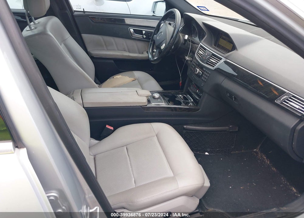 2012 MERCEDES-BENZ E 350 VIN: WDDHF5KB8CA592913
