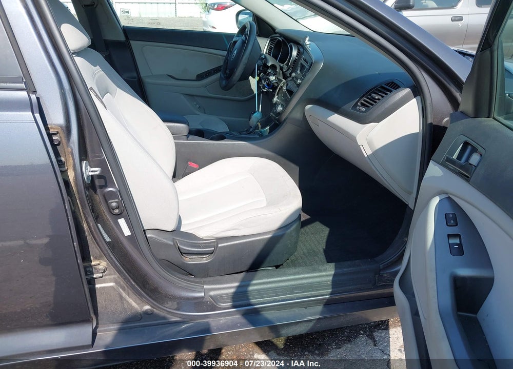 2011 KIA OPTIMA LX VIN: KNAGM4A72B5173091