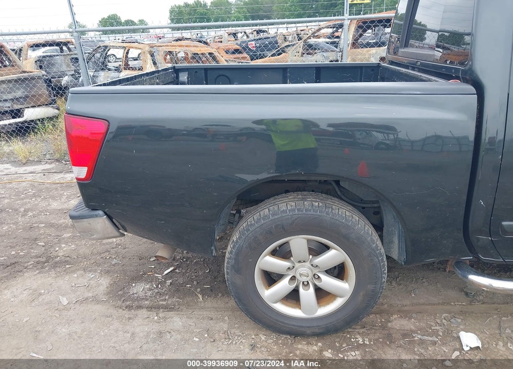 2008 NISSAN TITAN SE VIN: 1N6BA07D38N329396