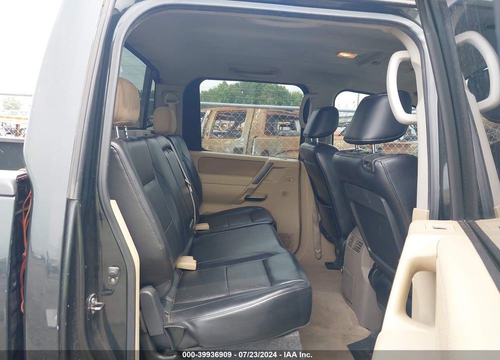 2008 NISSAN TITAN SE VIN: 1N6BA07D38N329396