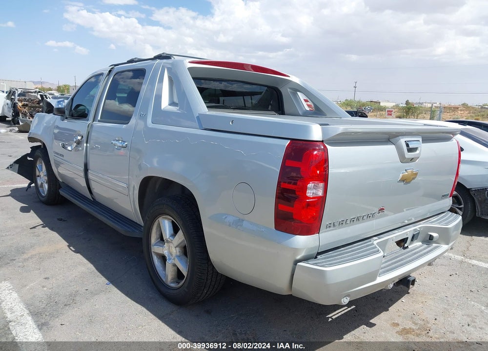 2011 CHEVROLET AVALANCHE 1500 LTZ VIN: 3GNTKGE30BG304907