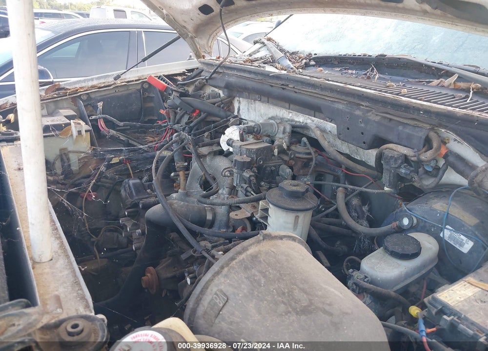 2000 FORD F-150 LARIAT/WORK SERIES/XL/XLT VIN: 1FTRX18W9YKA22581