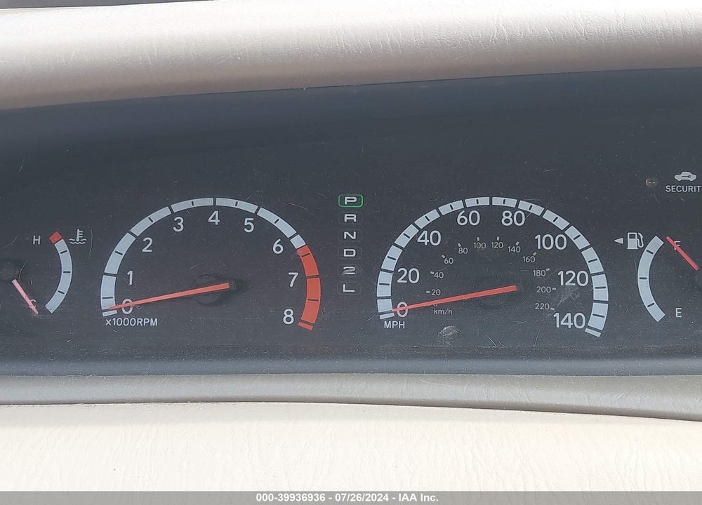 2002 TOYOTA AVALON XLS VIN: 4T1BF28B12U213183