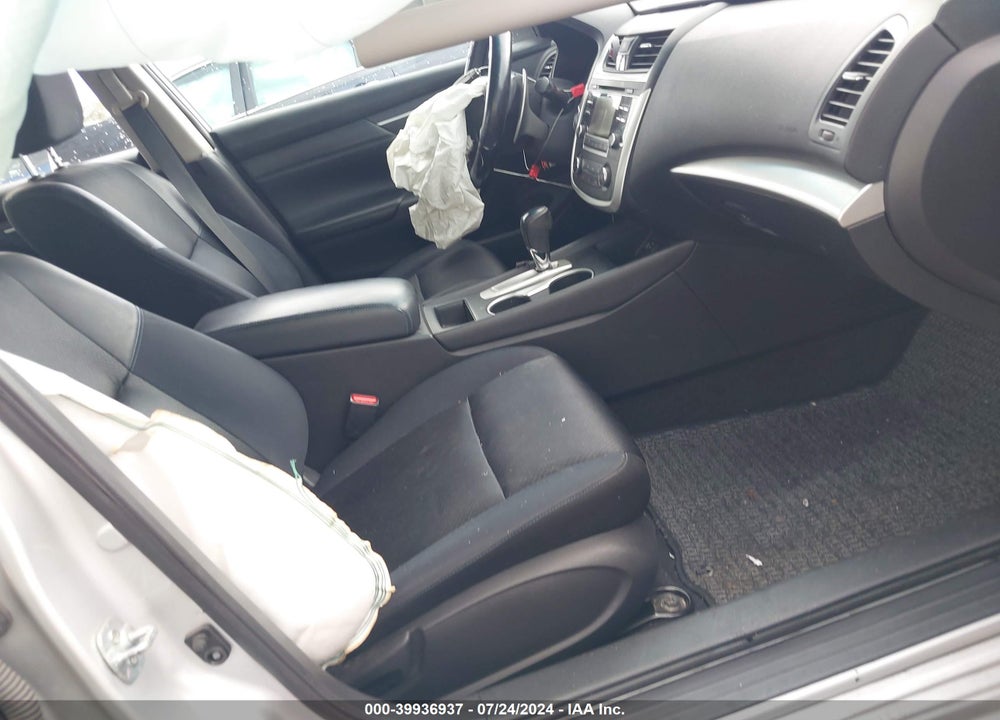 2016 NISSAN ALTIMA VIN: 1N4AL3AP4GC253023