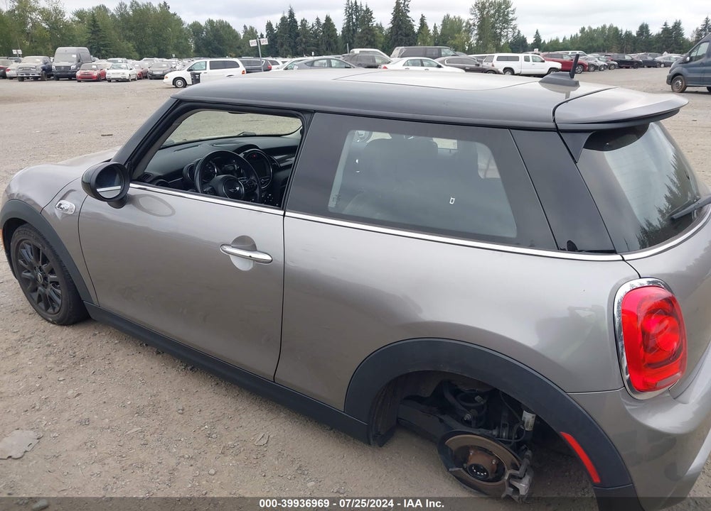 2017 MINI HARDTOP COOPER S VIN: WMWXP7C30H2A45738