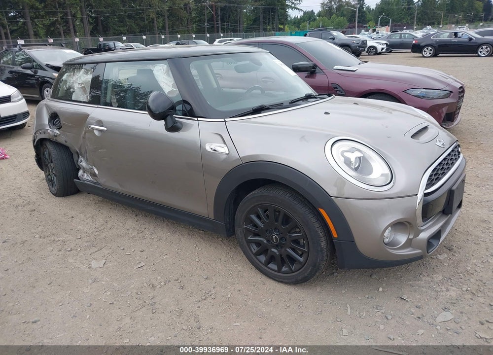 2017 MINI HARDTOP COOPER S VIN: WMWXP7C30H2A45738