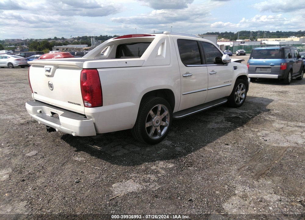 2010 CADILLAC ESCALADE EXT VIN: 3GYVKMEF8AG185958