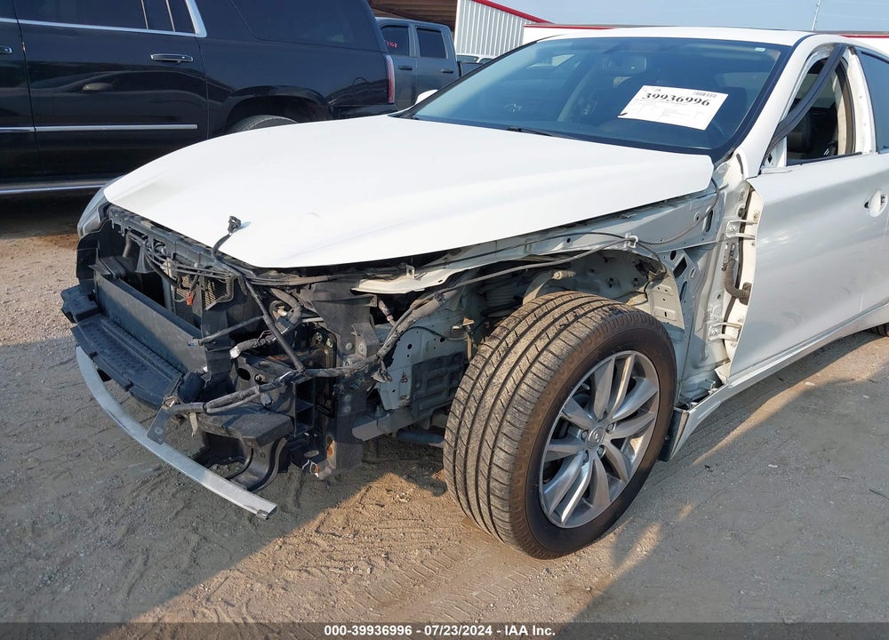 2015 INFINITI Q50 PREMIUM VIN: JN1BV7AR4FM394106