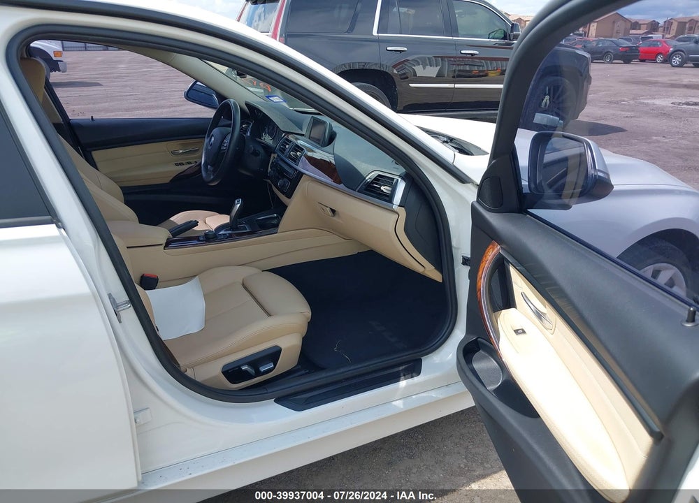 2018 BMW 320I XDRIVE VIN: WBA8E5G59JNU46474
