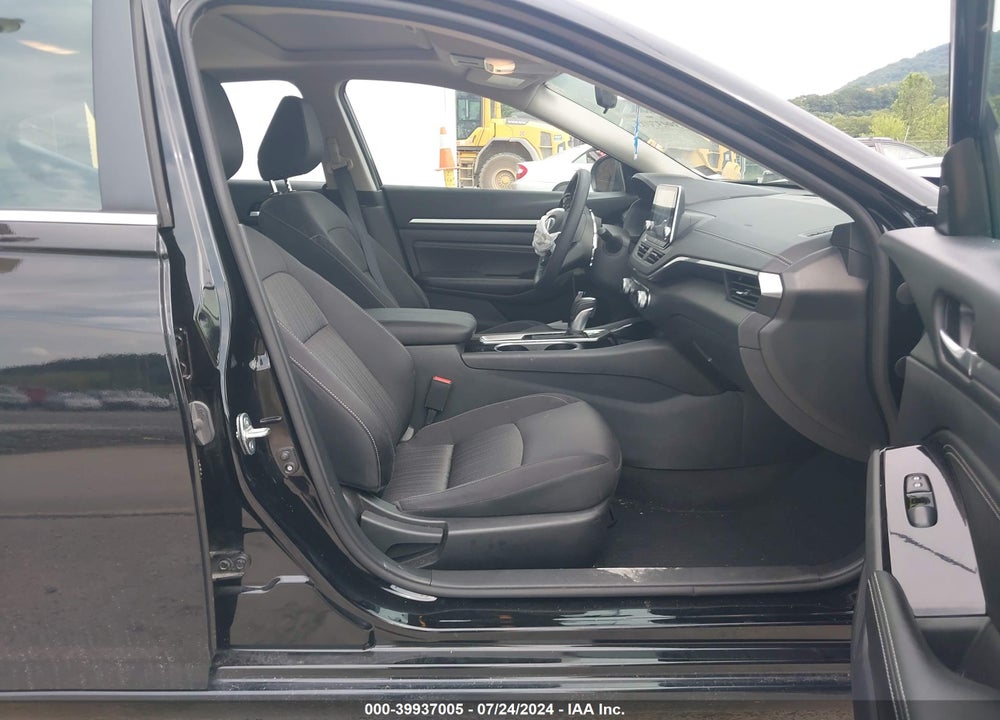 2022 NISSAN ALTIMA SV INTELLIGENT AWD VIN: 1N4BL4DW4NN407051