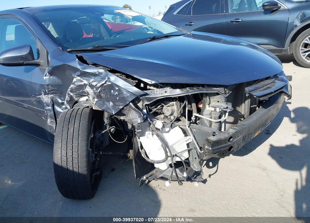 2017 TOYOTA COROLLA LE VIN: 2T1BURHE5HC797817