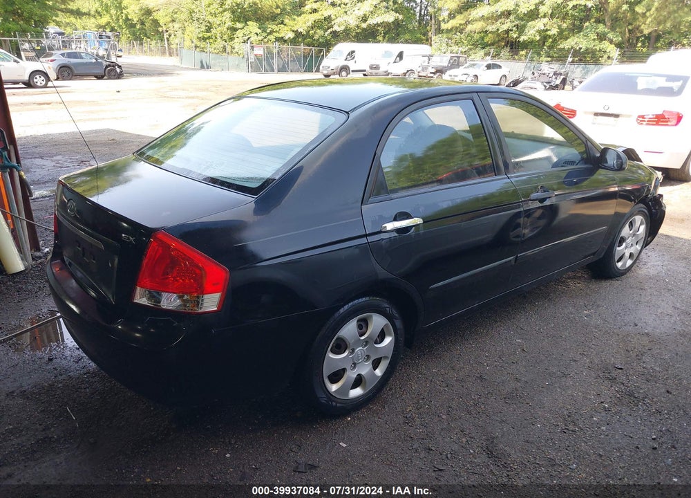 2008 KIA SPECTRA VIN: KNAFE121685549916