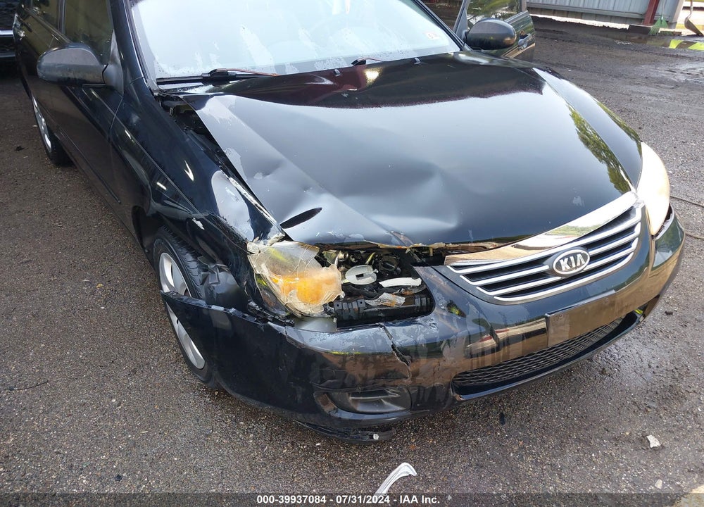 2008 KIA SPECTRA VIN: KNAFE121685549916
