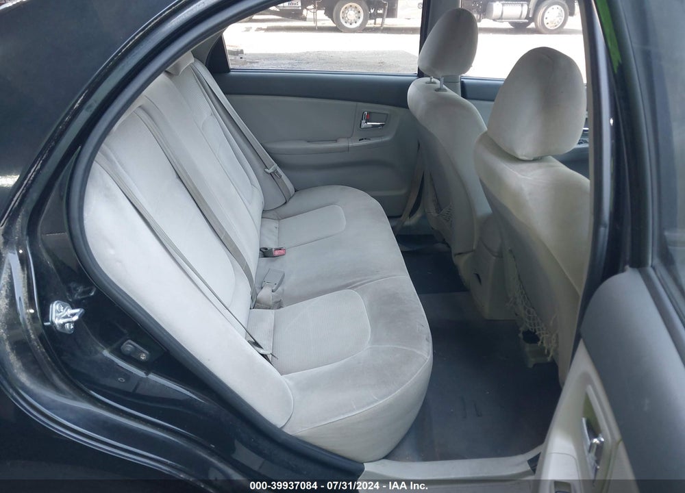 2008 KIA SPECTRA VIN: KNAFE121685549916