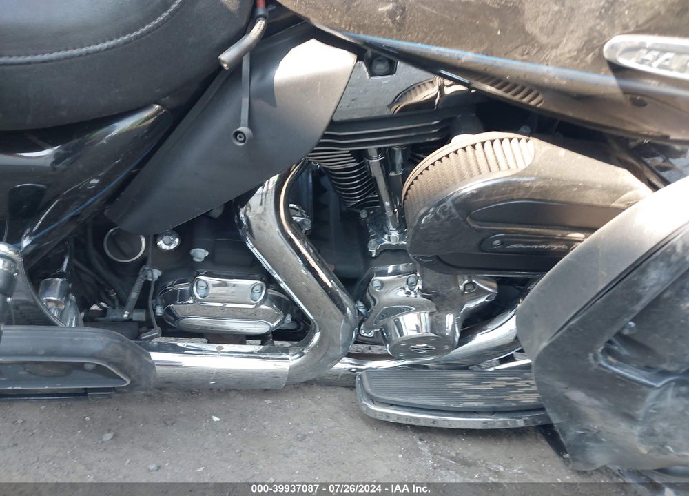 2013 HARLEY-DAVIDSON FLHTK ELECTRA GLIDE ULTRA LTD VIN: 1HD1KEM1XDB681503