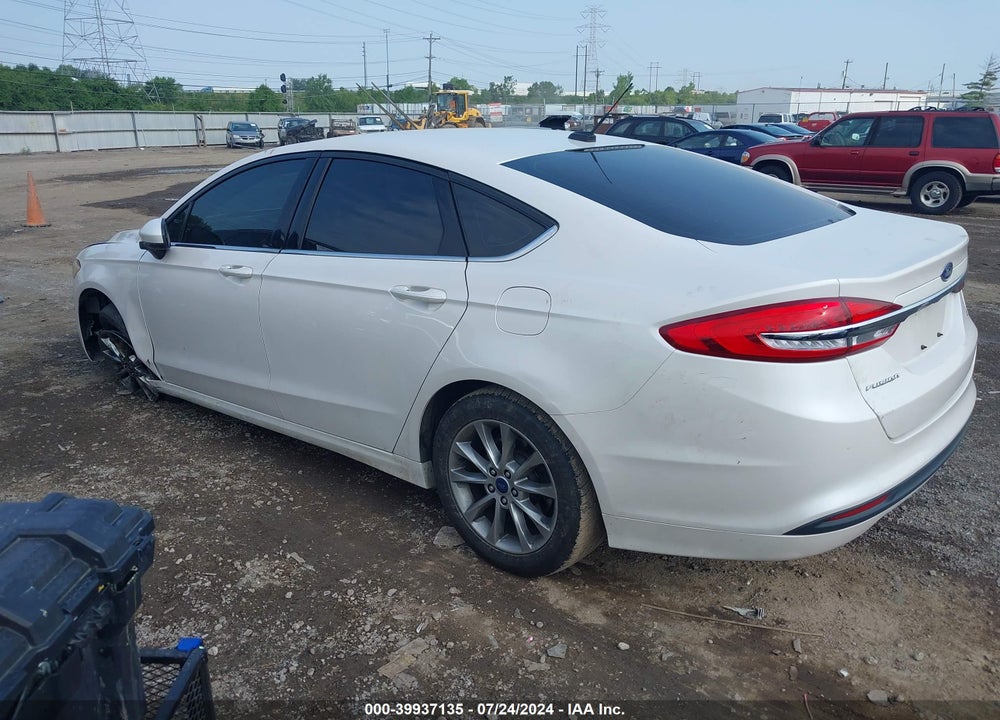 2017 FORD FUSION SE VIN: 3FA6P0H70HR194554