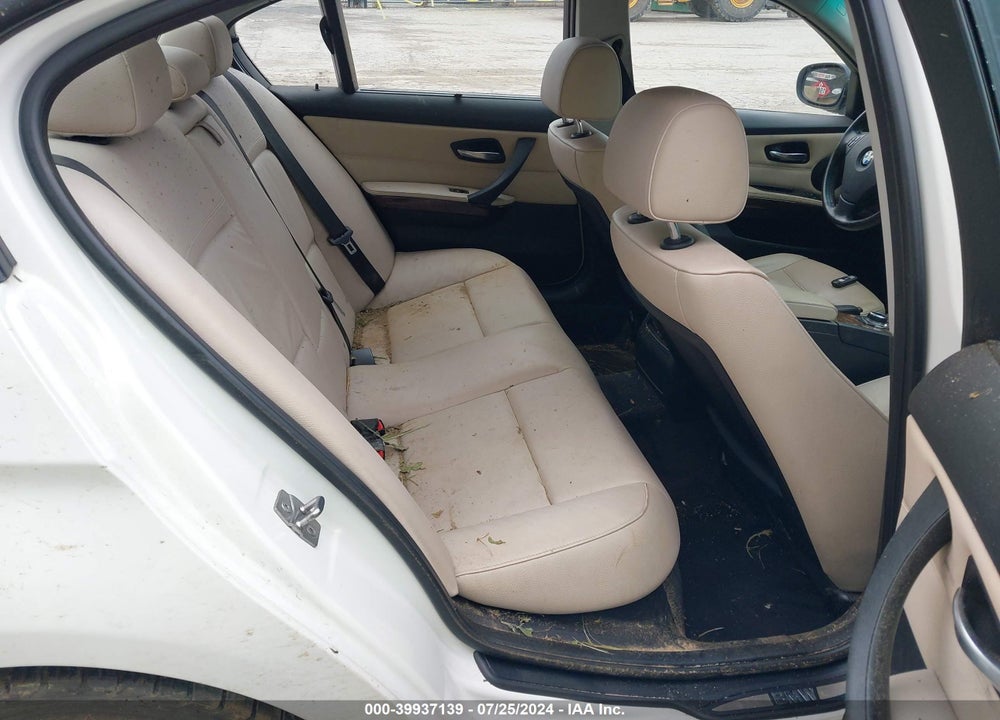 2011 BMW 328I XDRIVE VIN: WBAPK5C59BA656365