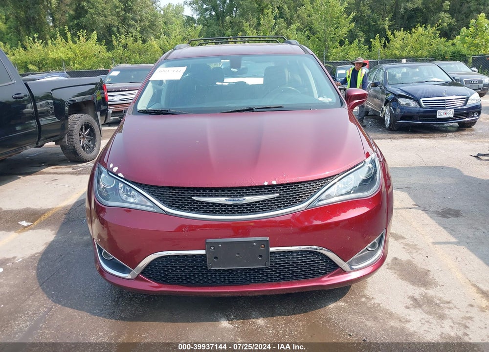 2017 CHRYSLER PACIFICA TOURING L VIN: 2C4RC1BG8HR634866