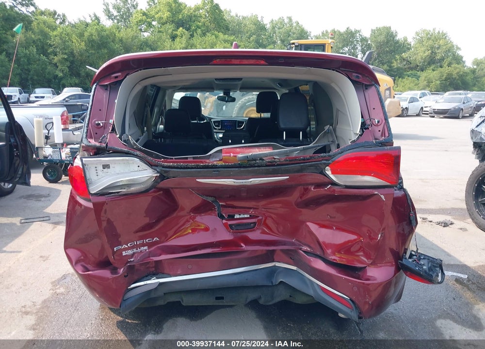 2017 CHRYSLER PACIFICA TOURING L VIN: 2C4RC1BG8HR634866