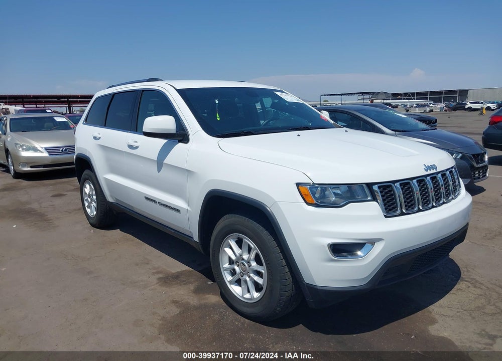 2020 JEEP GRAND CHEROKEE LAREDO E 4X4 VIN: 1C4RJFAG5LC226413