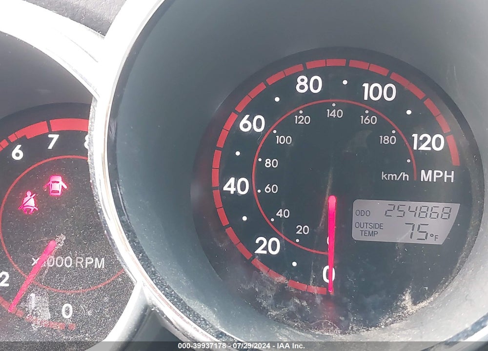 2006 TOYOTA MATRIX/XR VIN: 2T1LR32E46C552936
