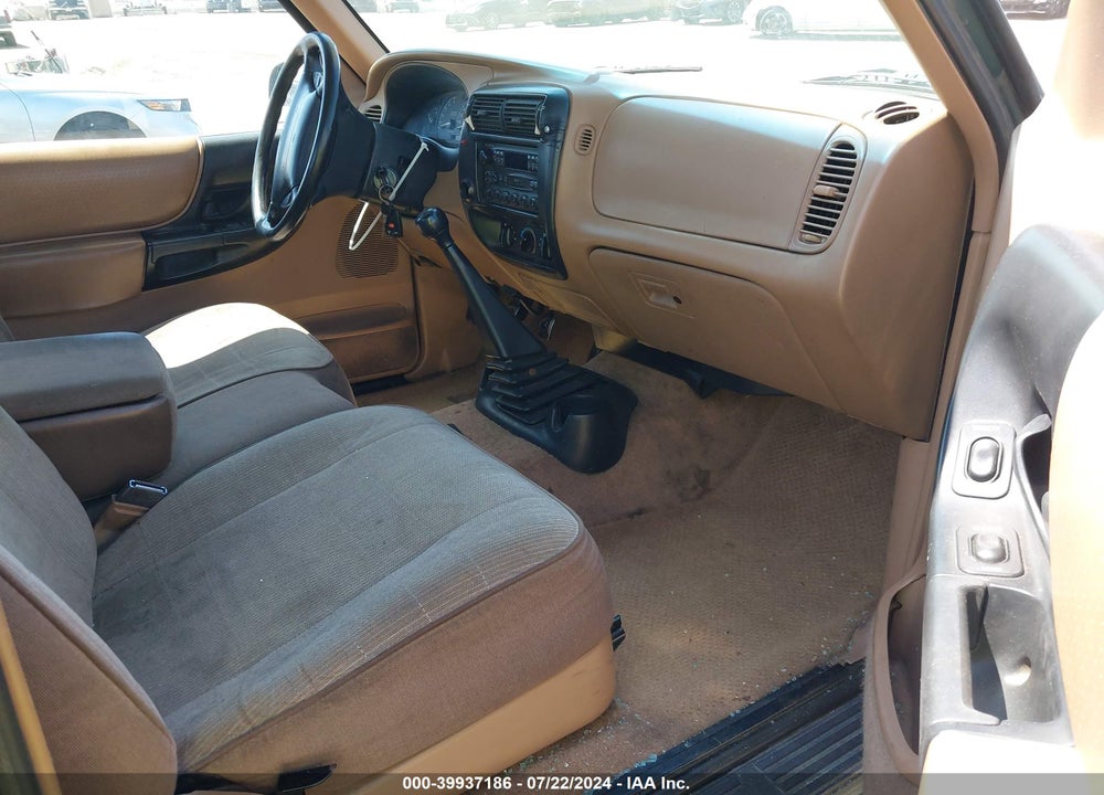 1995 FORD RANGER SUPER CAB VIN: 1FTCR14A9SPA72031