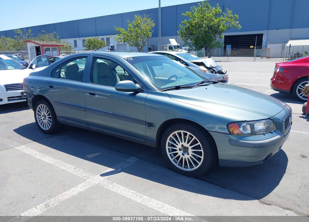 2002 VOLVO S60 AWD VIN: YV1RH58D022116580