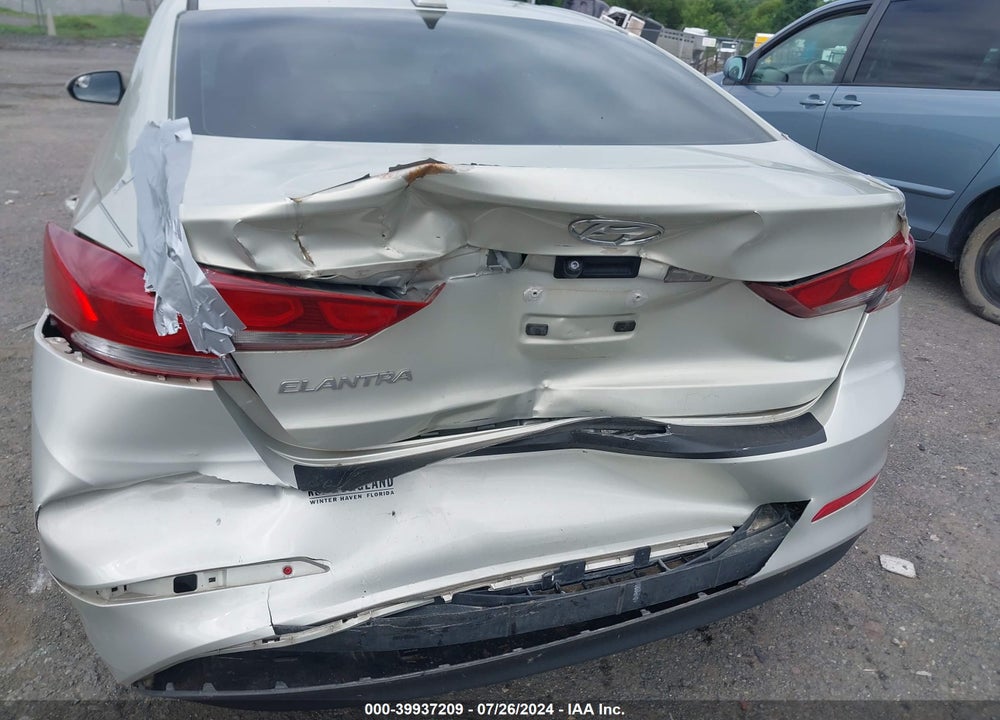 2017 HYUNDAI ELANTRA SE VIN: KMHD84LF0HU210258