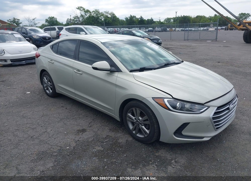2017 HYUNDAI ELANTRA SE VIN: KMHD84LF0HU210258