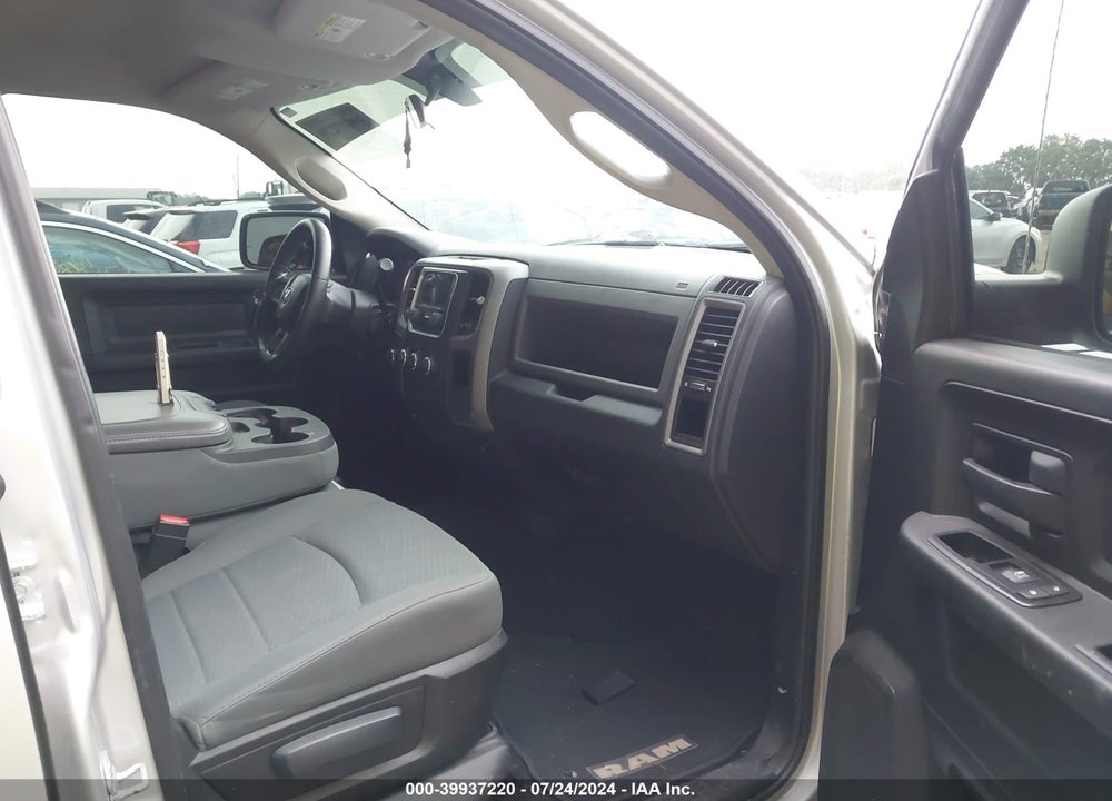 2014 RAM 1500 EXPRESS VIN: 1C6RR7KT5ES165980