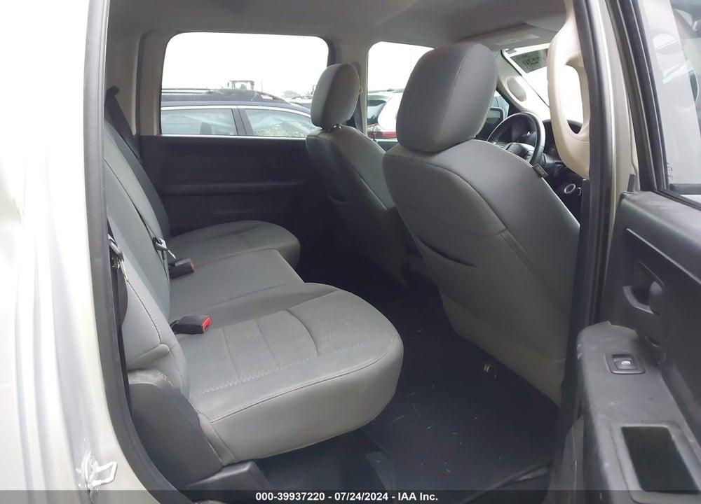 2014 RAM 1500 EXPRESS VIN: 1C6RR7KT5ES165980