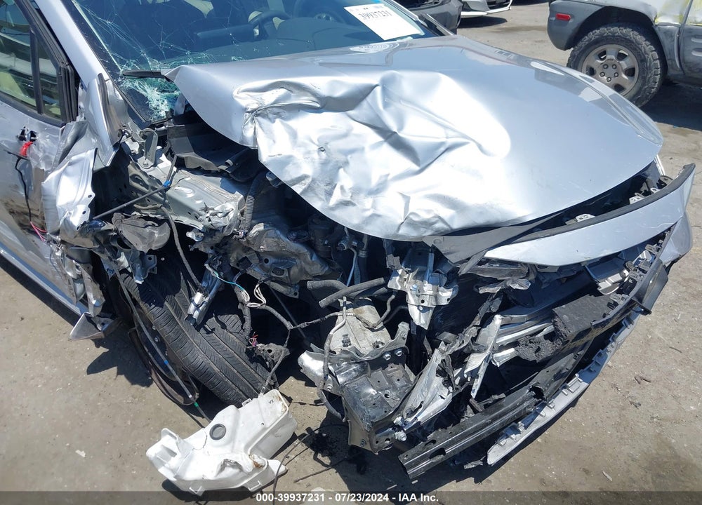 2022 TOYOTA COROLLA LE VIN: JTDEPMAE0NJ202910