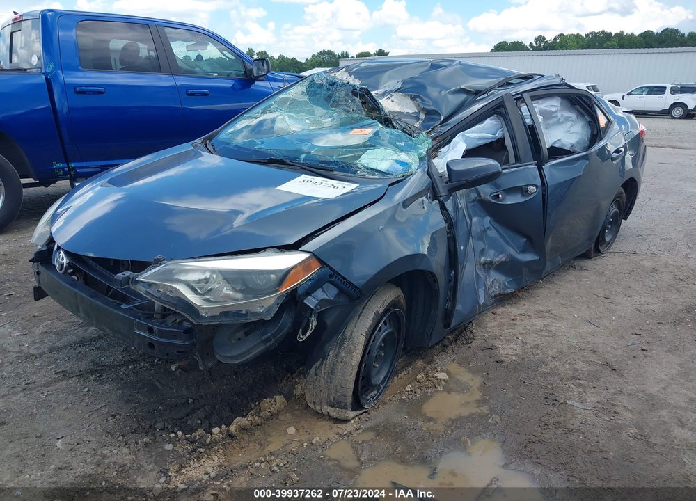 2015 TOYOTA COROLLA LE VIN: 5YFBURHE9FP206742