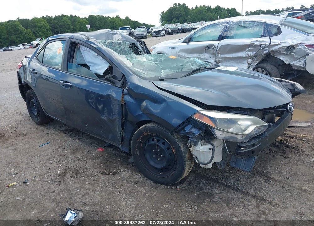 2015 TOYOTA COROLLA LE VIN: 5YFBURHE9FP206742