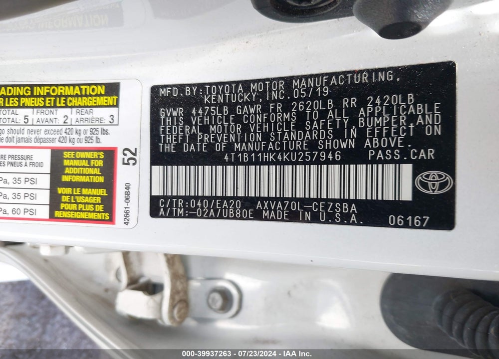 2019 TOYOTA CAMRY SE VIN: 4T1B11HK4KU257946