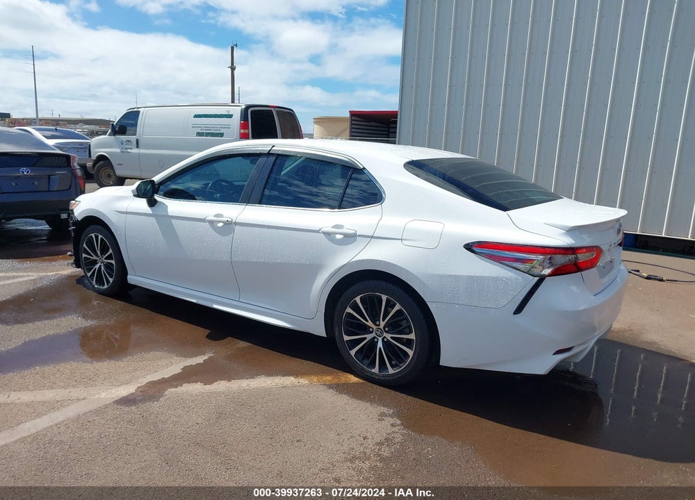 2019 TOYOTA CAMRY SE VIN: 4T1B11HK4KU257946
