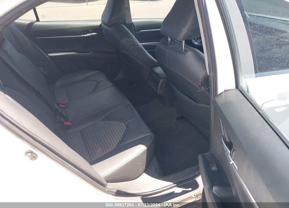 2019 TOYOTA CAMRY SE VIN: 4T1B11HK4KU257946