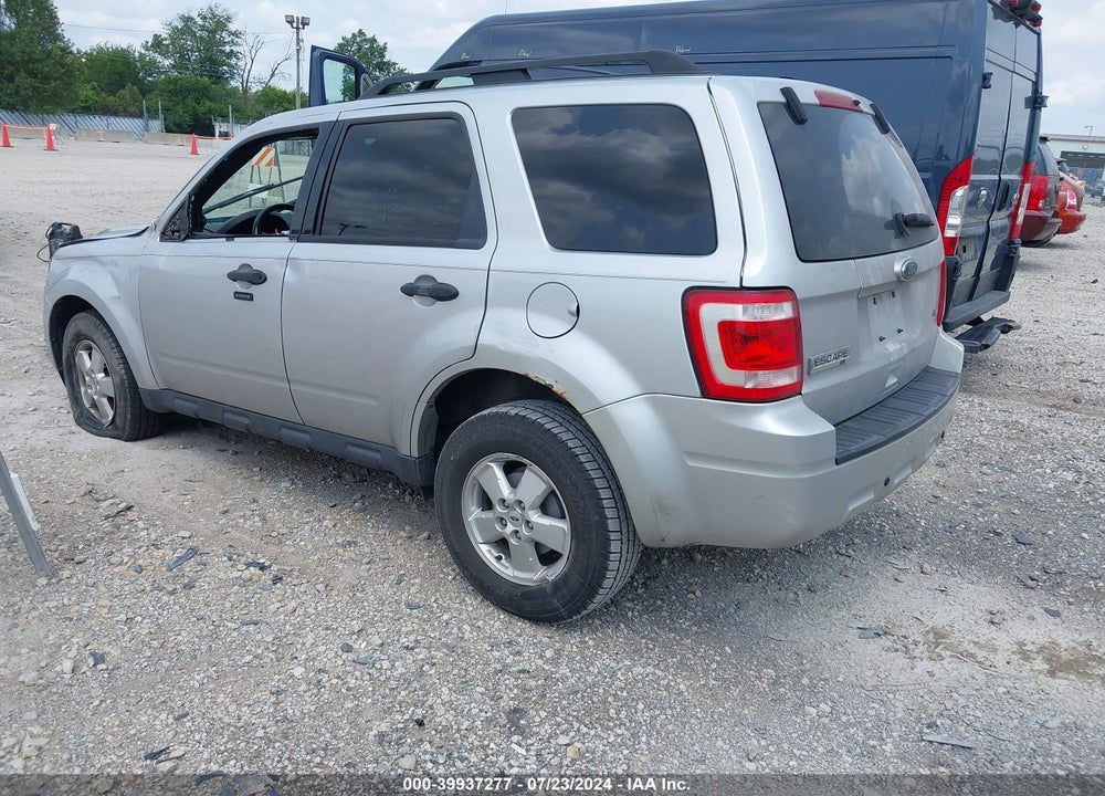 2010 FORD ESCAPE XLT VIN: 1FMCU0DGXAKD37396