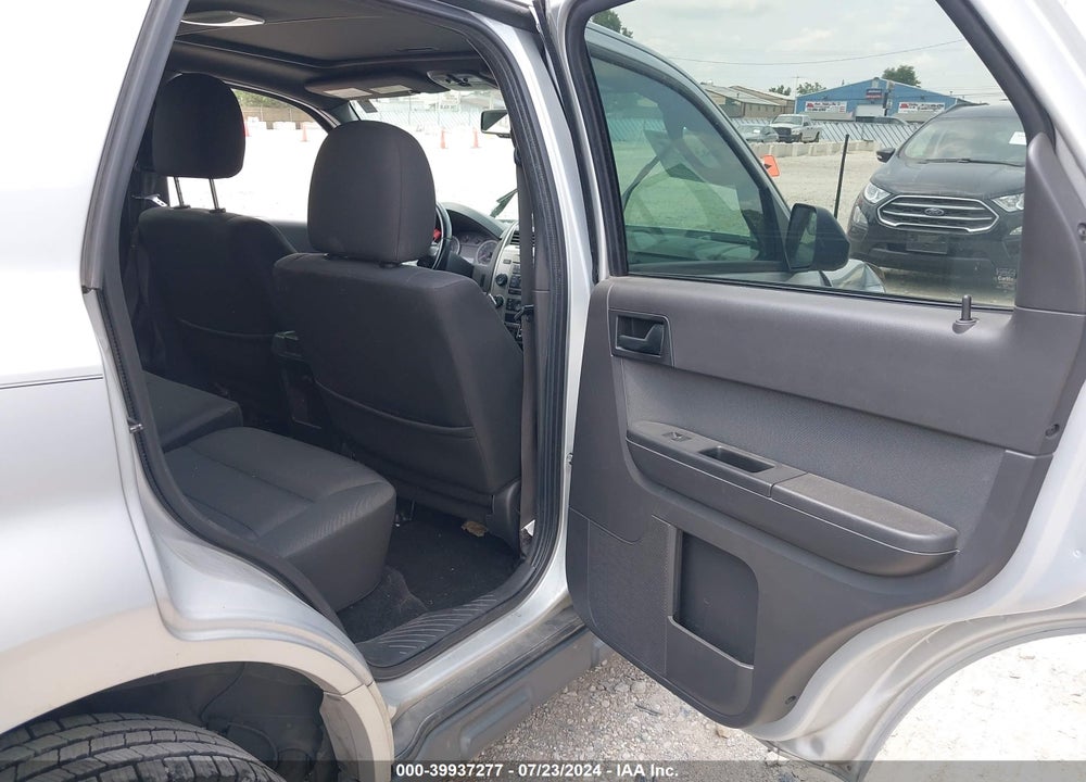 2010 FORD ESCAPE XLT VIN: 1FMCU0DGXAKD37396