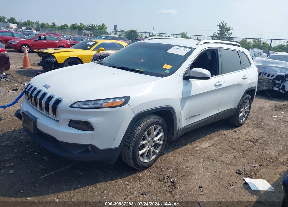 2015 JEEP CHEROKEE LATITUDE VIN: 1C4PJLCB0FW753592