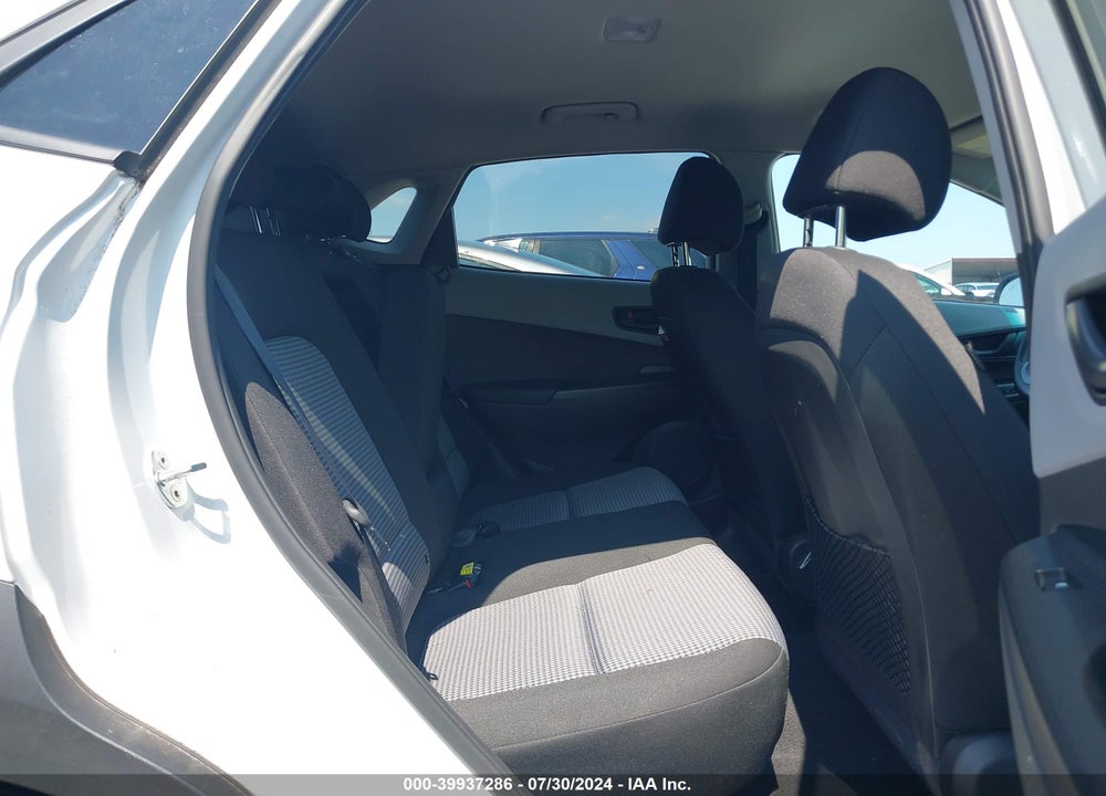 2021 HYUNDAI KONA SEL VIN: KM8K22AA2MU650979