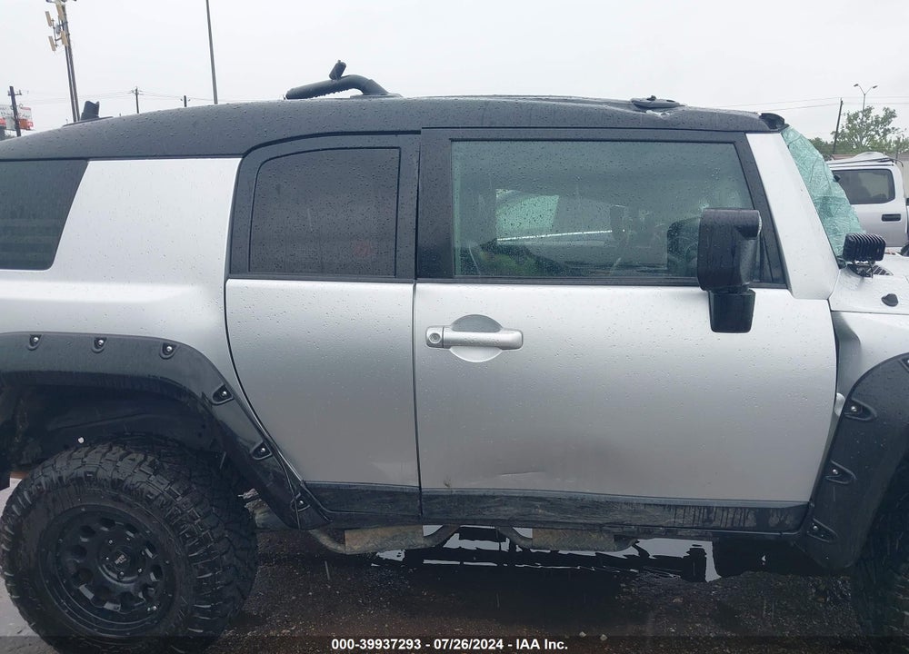 2008 TOYOTA FJ CRUISER VIN: JTEBU11F78K047303